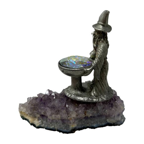 Spoontiques Pewter Wizard Figurine Amethyst Rock Iridescent Crystal CauldroN - Picture 8 of 16